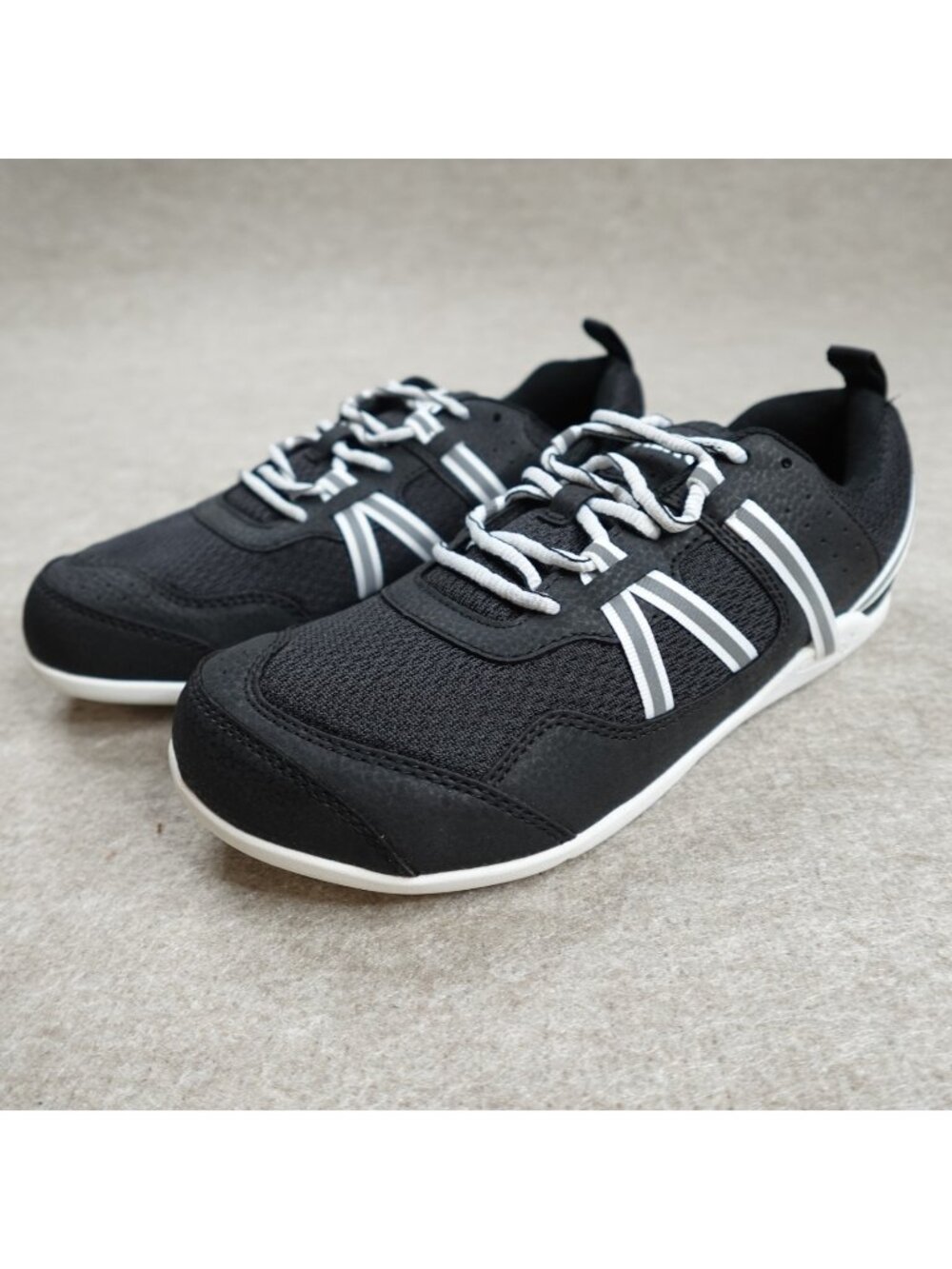 XERO Sneakers Mens 7 Black Solid Prio UK 6.5 NEW